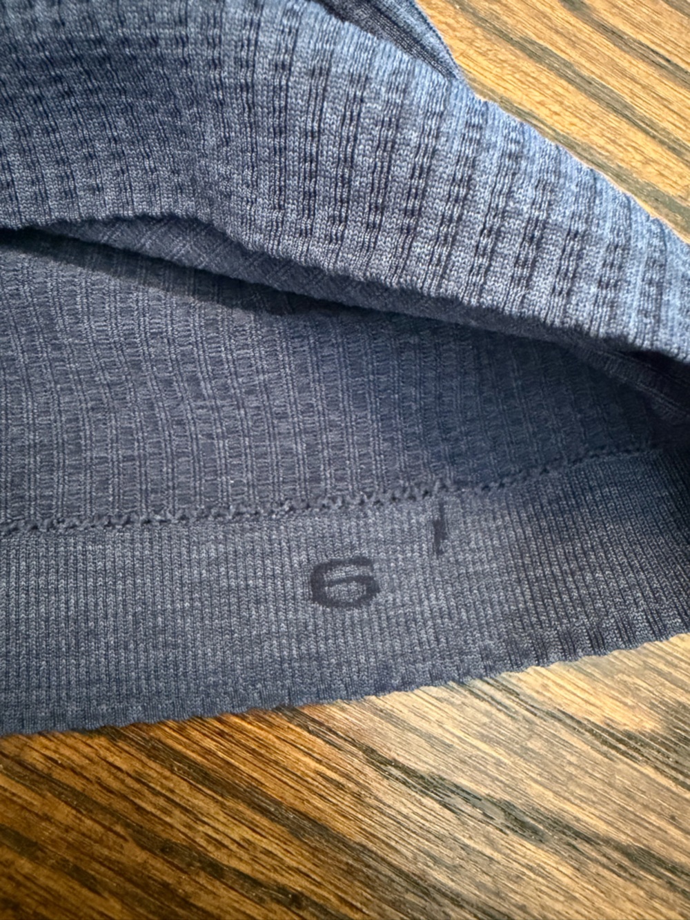 Lululemon Navy Ribbed Racerback Tank Top - Picture 4 of 4
